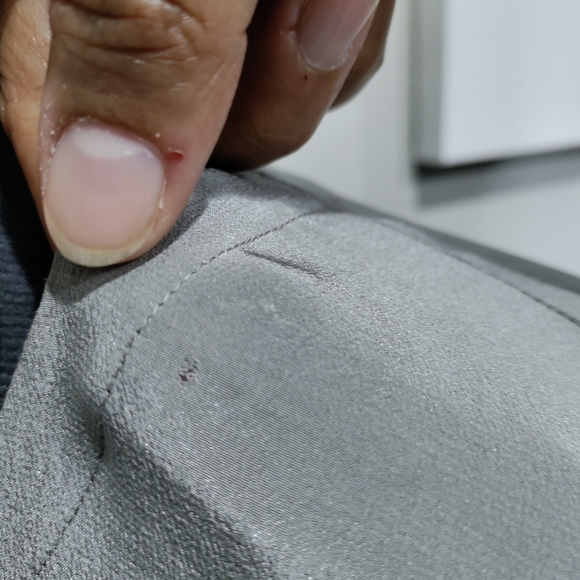 Eileen Fisher grey 100% silk blouse women's size Medium - Picture 4 of 8